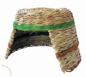 Tri Colour Grassy Hut